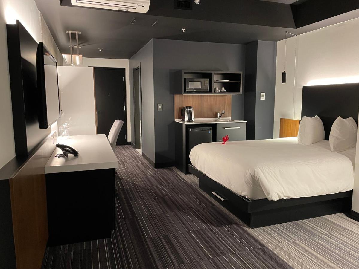 Grand Times Hotel Laval - Centropolis Exteriör bild